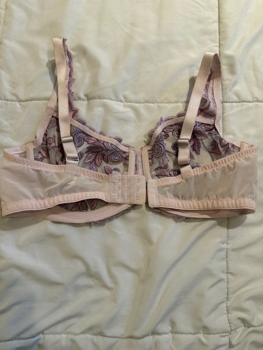 Soma Embroidered Sheer Underwire Bra in Blush and Mauve Tones - Picture 3 of 3